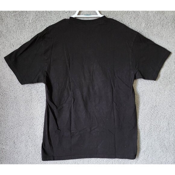 Jujutsu Kaisen Yuji Itadori Eating Sukuna Finger Crunchyroll T Shirt Size Large - Picture 8 of 9